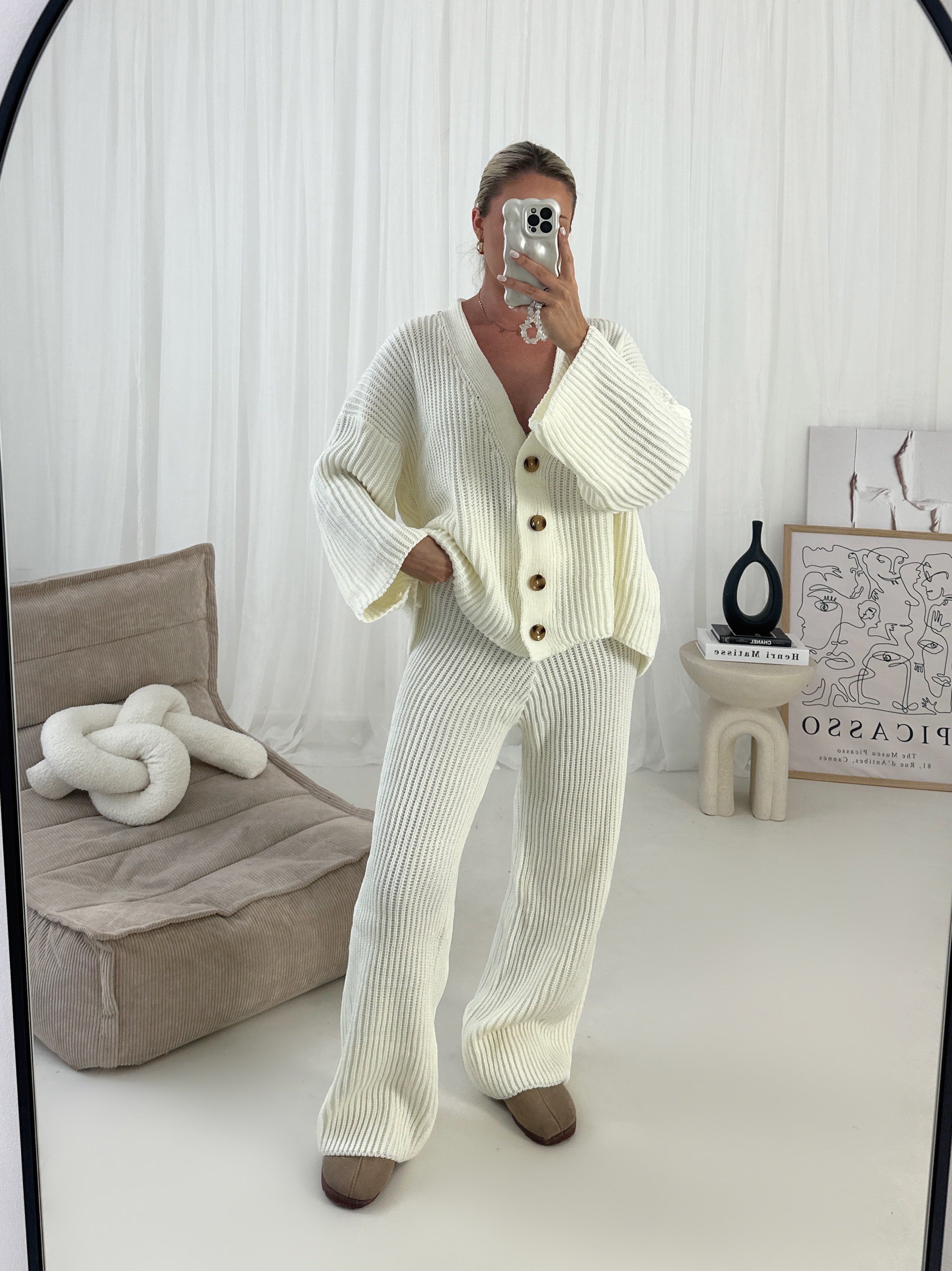 ALLURE BUTTON CARDIGAN TWO PIECE LOUNGE SET