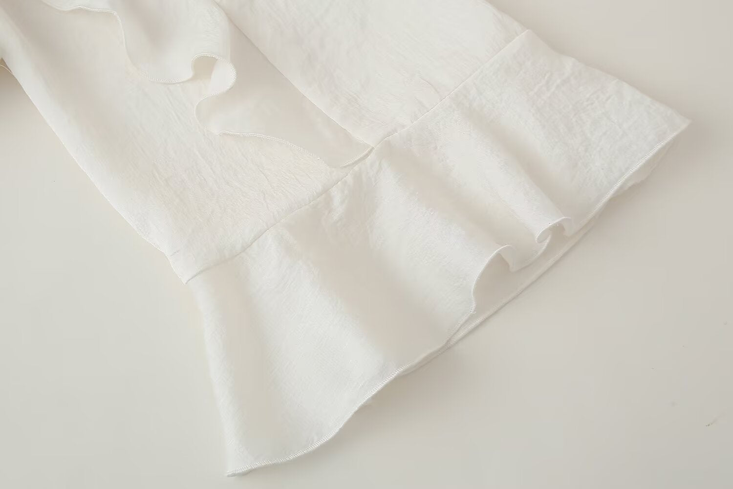 NOVA RUFFLE BLOUSE WHITE