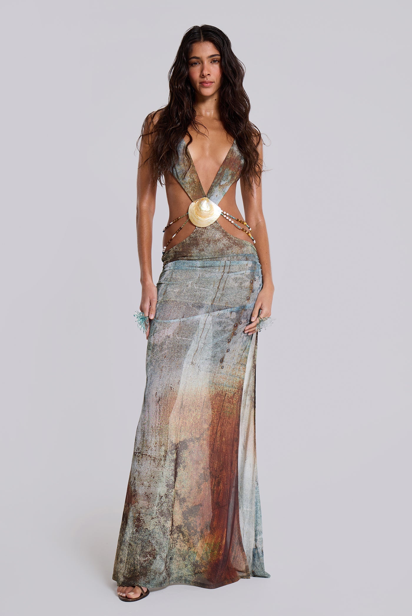 VIDA BACKLESS MAXI DRESS