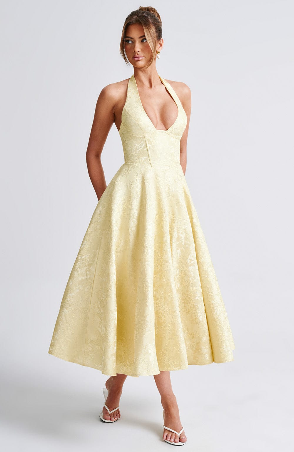 VELIA ELEGANT MIDI DRESS