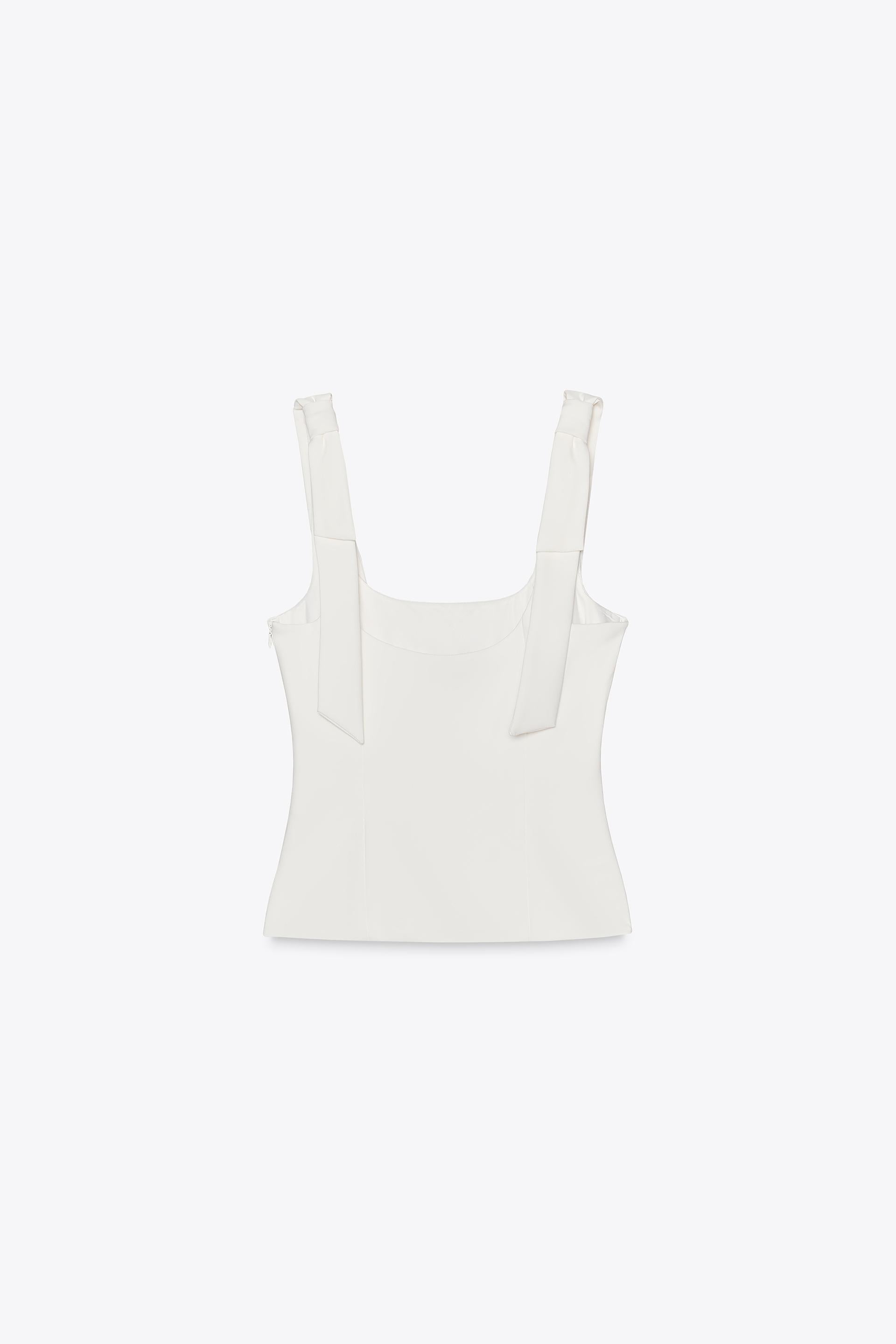 ELYNA STRETCH TOP WITH BOWS