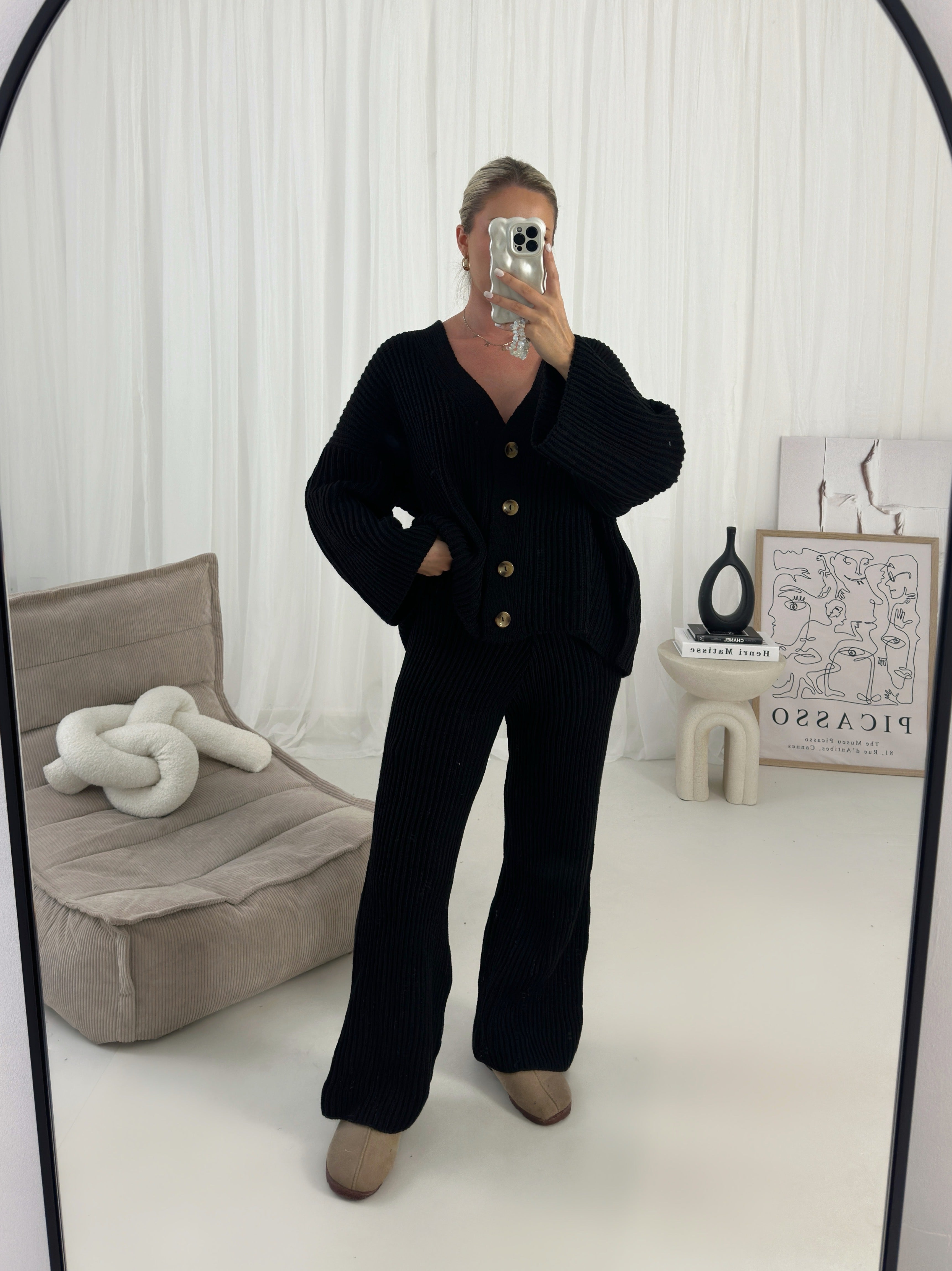 ALLURE BUTTON CARDIGAN TWO PIECE LOUNGE SET