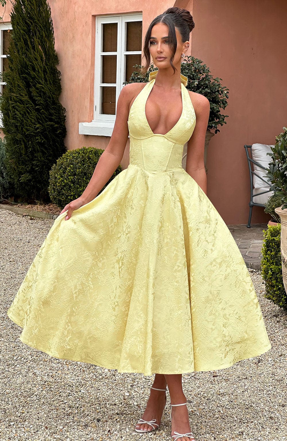 VELIA ELEGANT MIDI DRESS